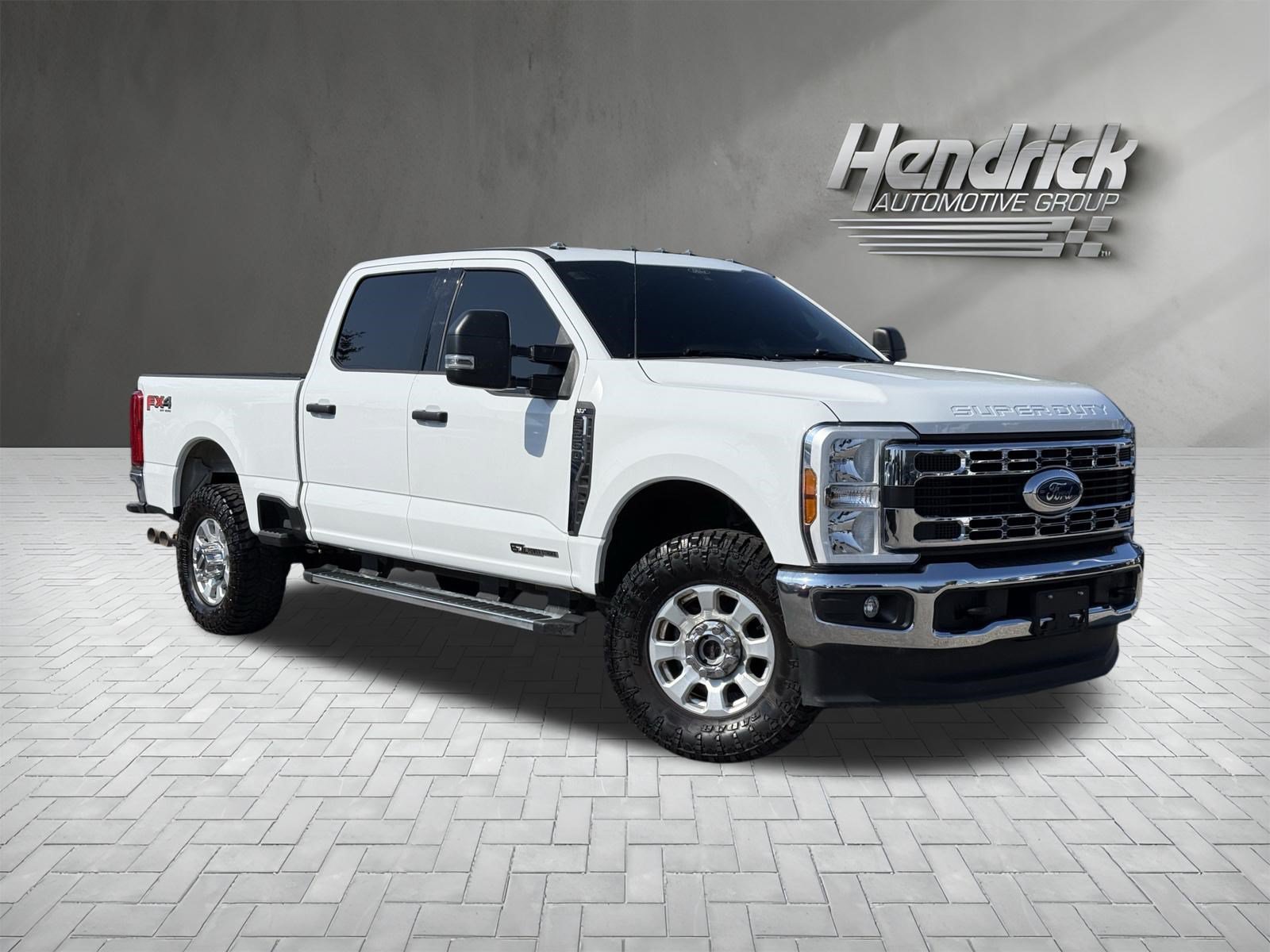 Used 2024 Ford F250 XLT AWD/4WD image 2