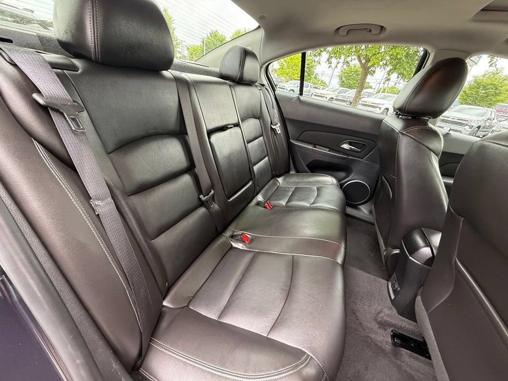 Used 2015 Chevrolet Cruze LTZ w/ Sun, Sound and Sport Package FWD image 23