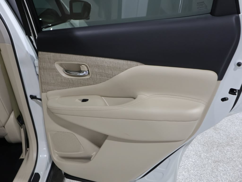 Used 2019 Nissan Murano SL w/ SL Technology Package AWD/4WD image 21