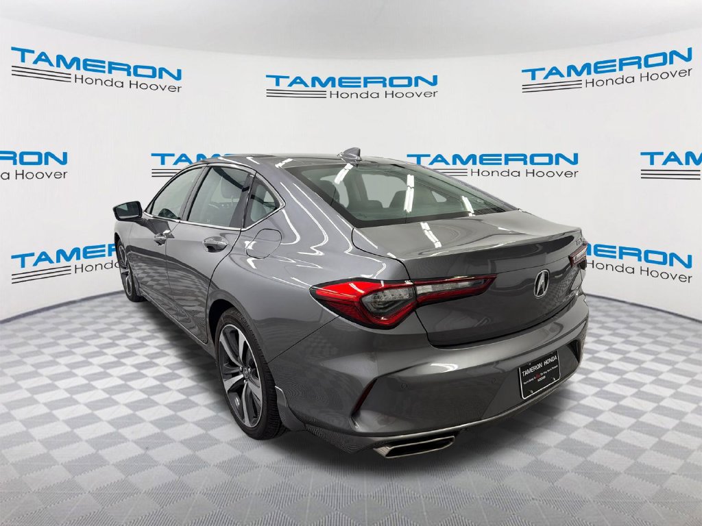 Used 2025 Acura TLX w/ Technology Package FWD image 3