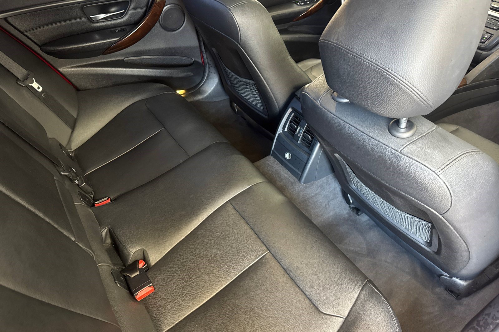 Used 2015 BMW 328i Sedan RWD image 29