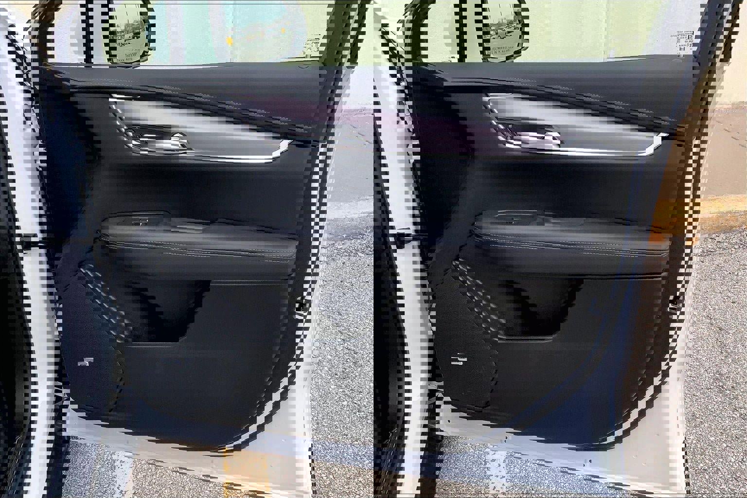 Certified 2025 Cadillac XT5 Luxury image 25