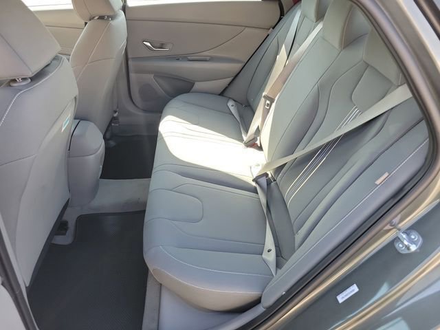 New 2026 Hyundai Elantra Sport FWD image 23