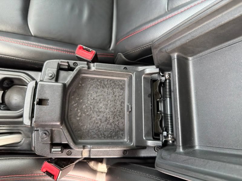 Used 2020 Jeep Wrangler Unlimited Rubicon w/ LED Lighting Group AWD/4WD image 38