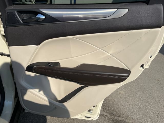 Used 2018 Lincoln MKC Premiere AWD/4WD image 34