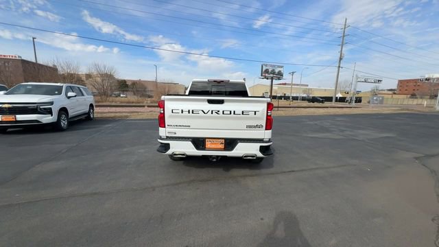 Used 2024 Chevrolet Silverado 1500 High Country w/ High Country Premium Package AWD/4WD image 7