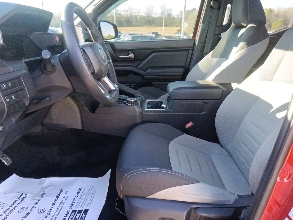 Used 2024 Toyota Tacoma TRD Sport image 15