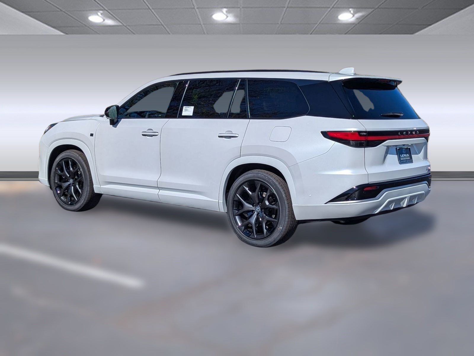New 2026 Lexus TX 500h AWD image 3