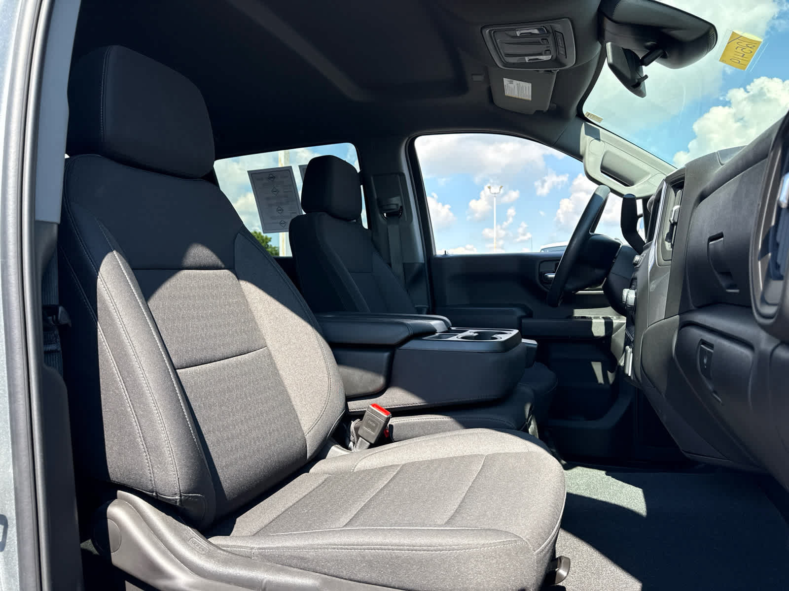 Certified 2025 Chevrolet Silverado 1500 Custom AWD/4WD image 23