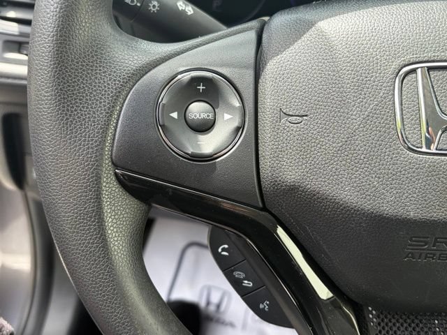 Used 2022 Honda HR-V LX image 16