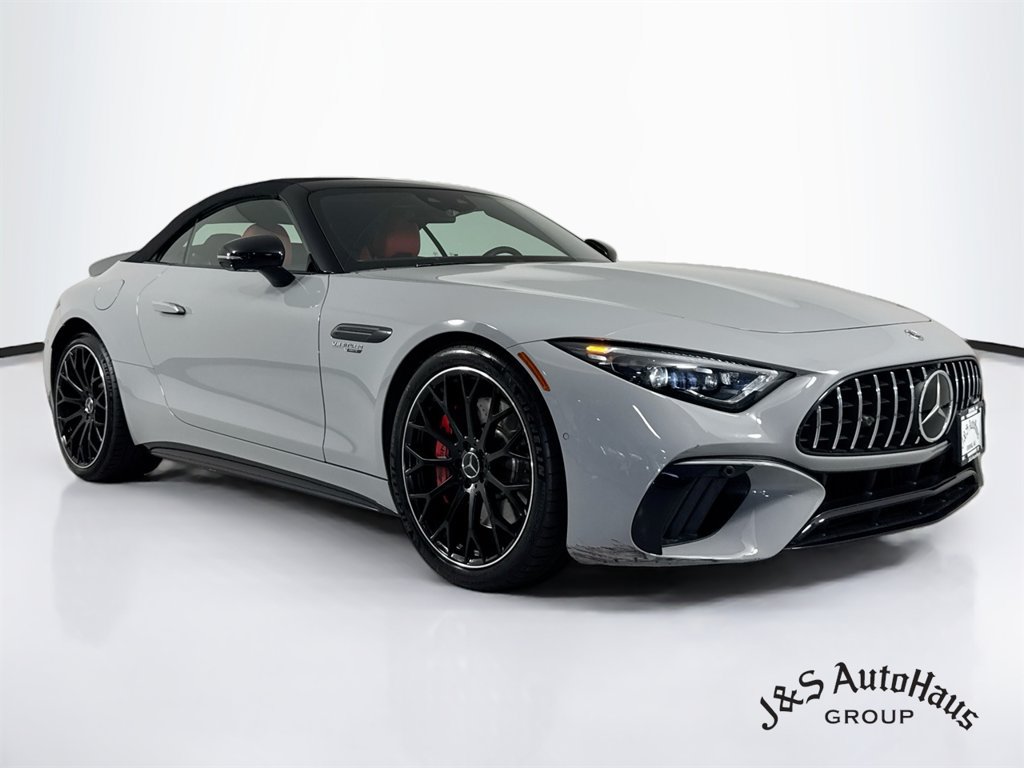 Used 2022 Mercedes-Benz SL 55 AMG 4MATIC w/ Driver Assistance Package image 45