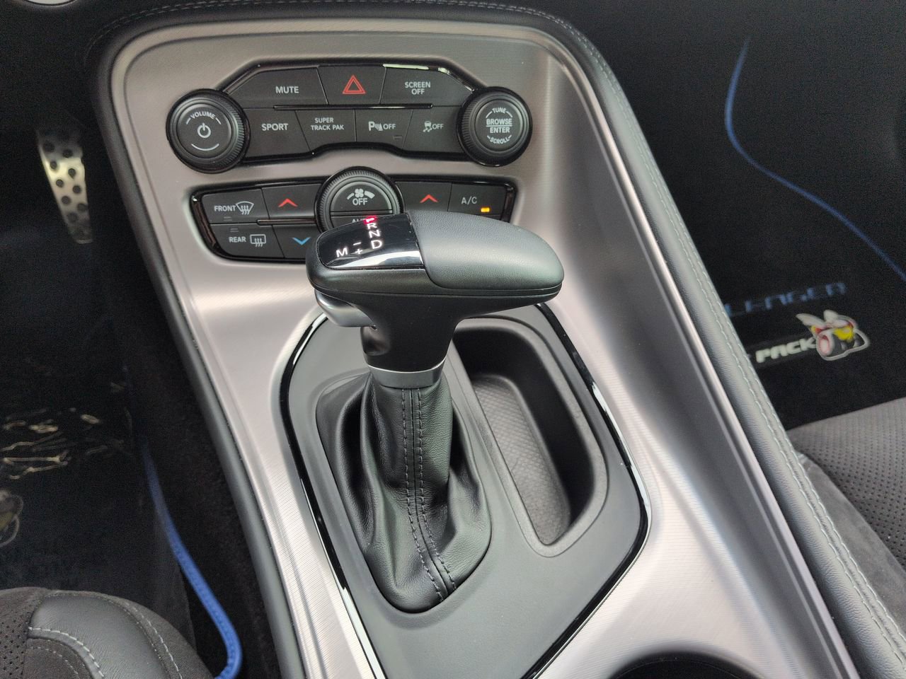 Used 2023 Dodge Challenger GT w/ Plus Package RWD image 17