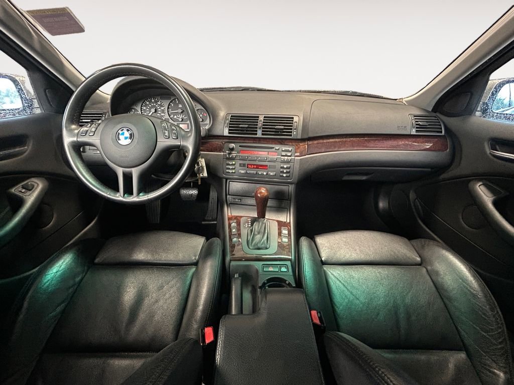 Used 2003 BMW 325i Sedan image 13
