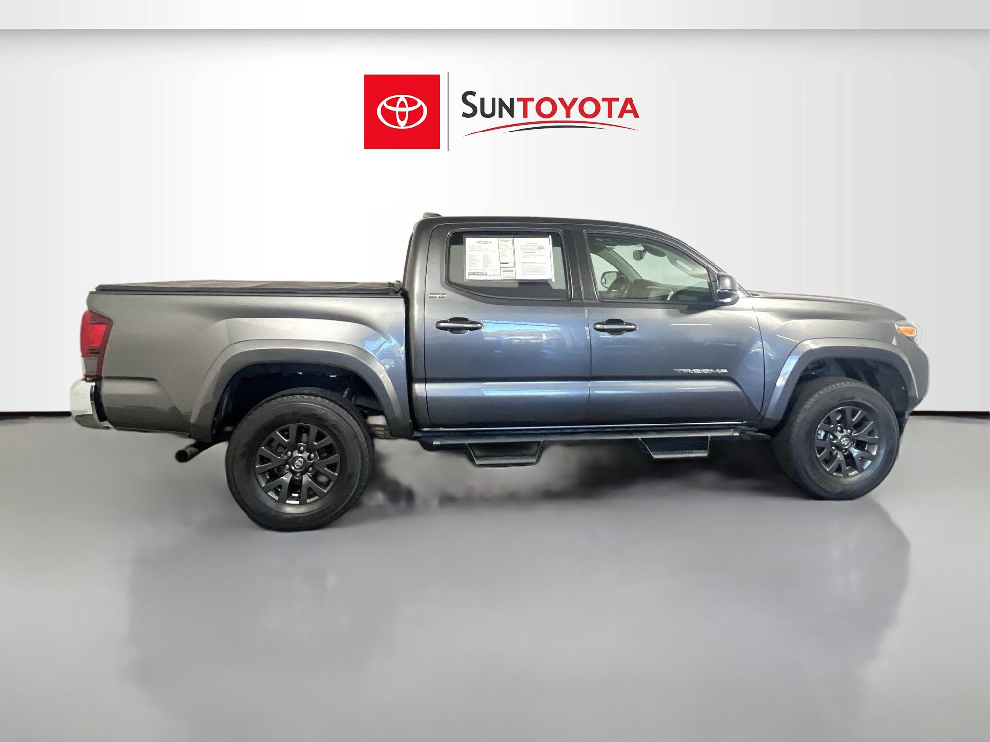 Used 2021 Toyota Tacoma SR5 image 2