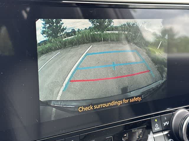 New 2024 Toyota Highlander XLE AWD/4WD image 13