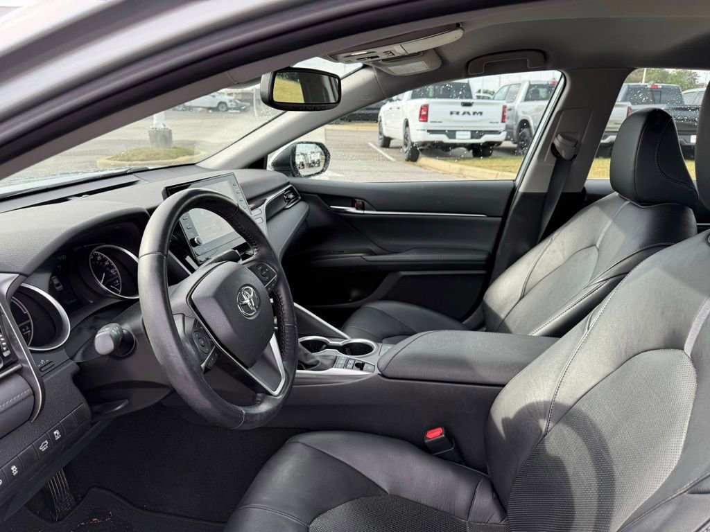 Used 2021 Toyota Camry XLE image 36