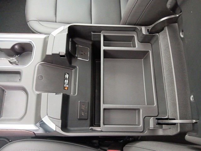 New 2026 GMC Sierra 1500 SLT w/ SLT Premium Package image 18