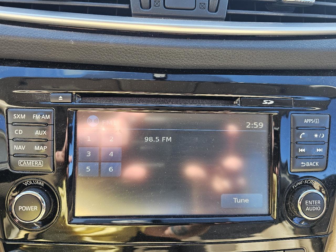 Used 2014 Nissan Rogue SL w/ SL Premium Package image 15