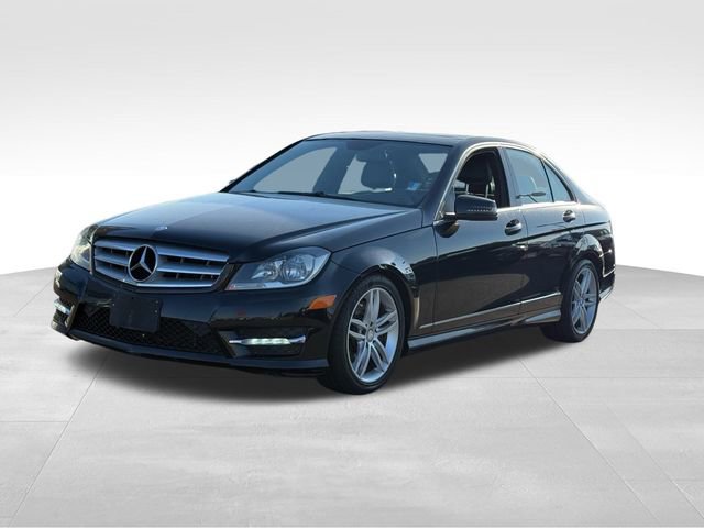 Used 2013 Mercedes-Benz C 300 4MATIC Sedan image 8
