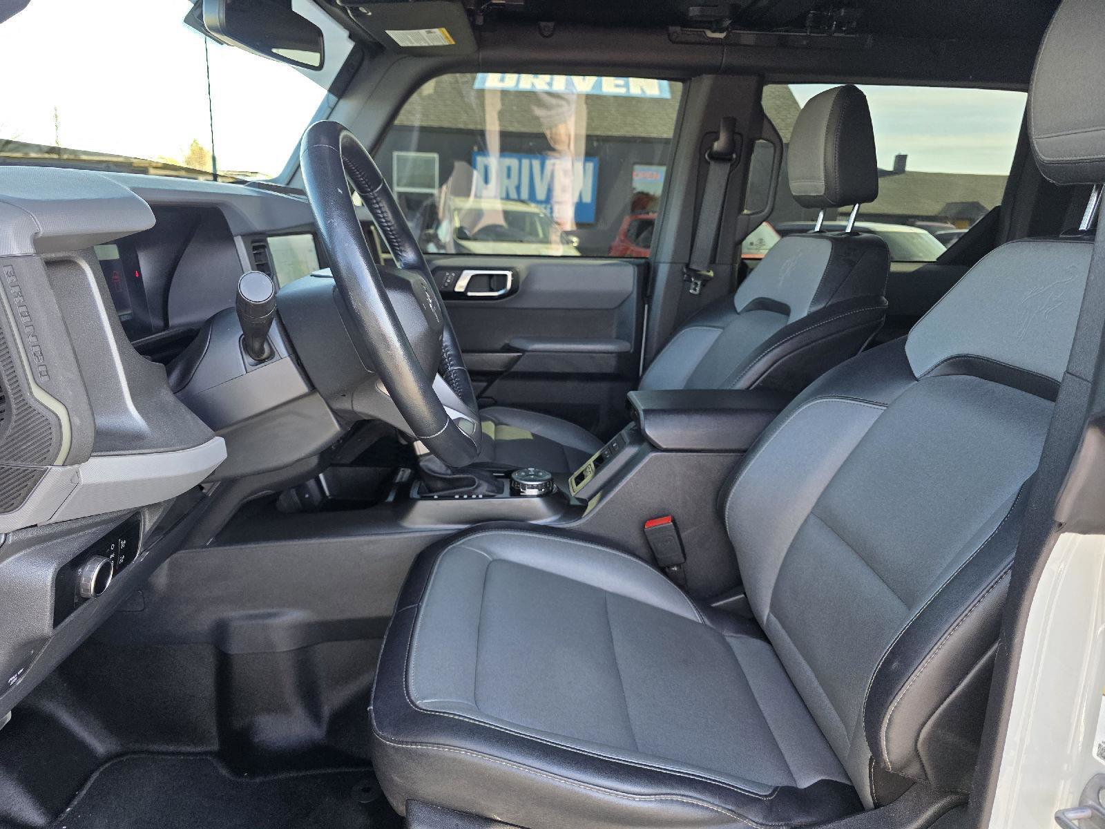 Used 2024 Ford Bronco Everglades AWD/4WD image 10