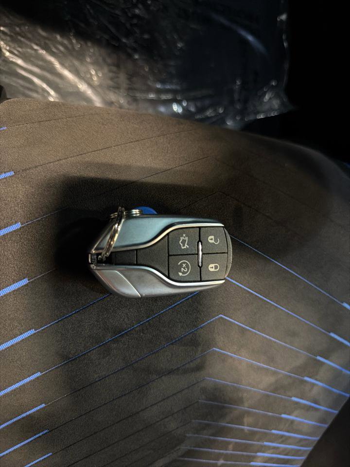 Used 2022 Maserati MC20 Coupe image 31