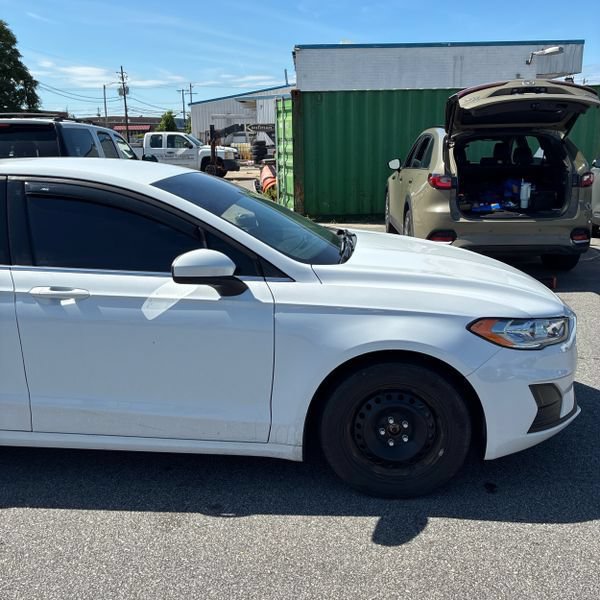 Used 2019 Ford Fusion S FWD image 12