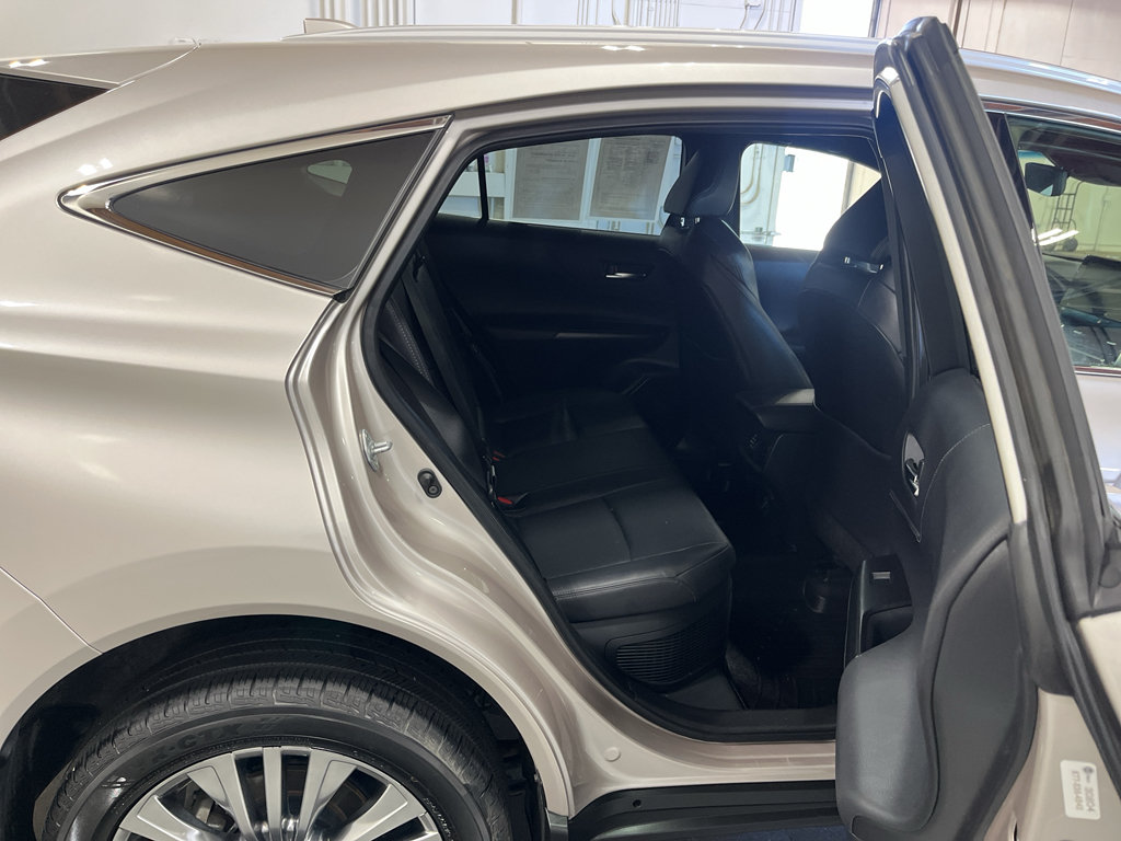 Used 2022 Toyota Venza Limited AWD/4WD image 16