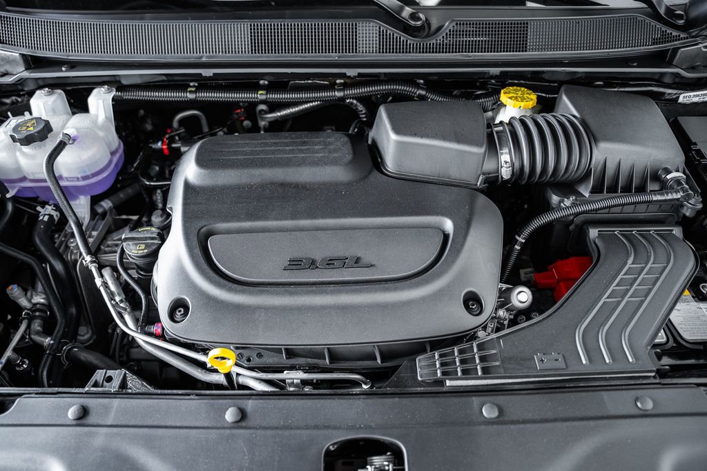 New 2026 Chrysler Pacifica Pinnacle image 18