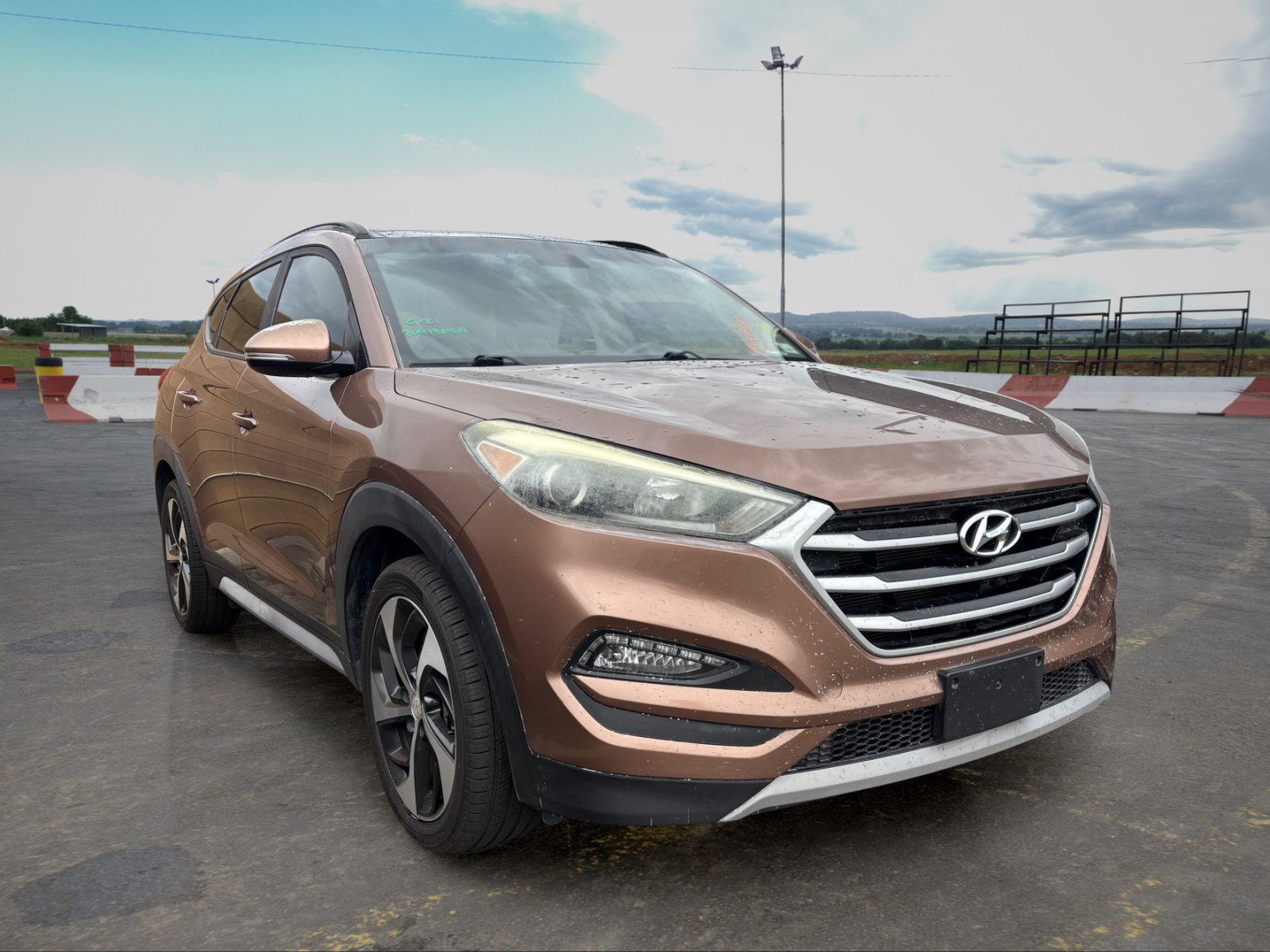 Used 2017 Hyundai Tucson Value FWD image 2