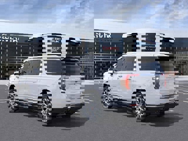 New 2026 GMC Yukon XL Denali w/ Denali Reserve Package image 3