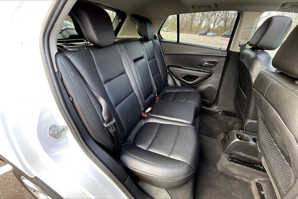 Used 2016 Chevrolet Trax LTZ image 27