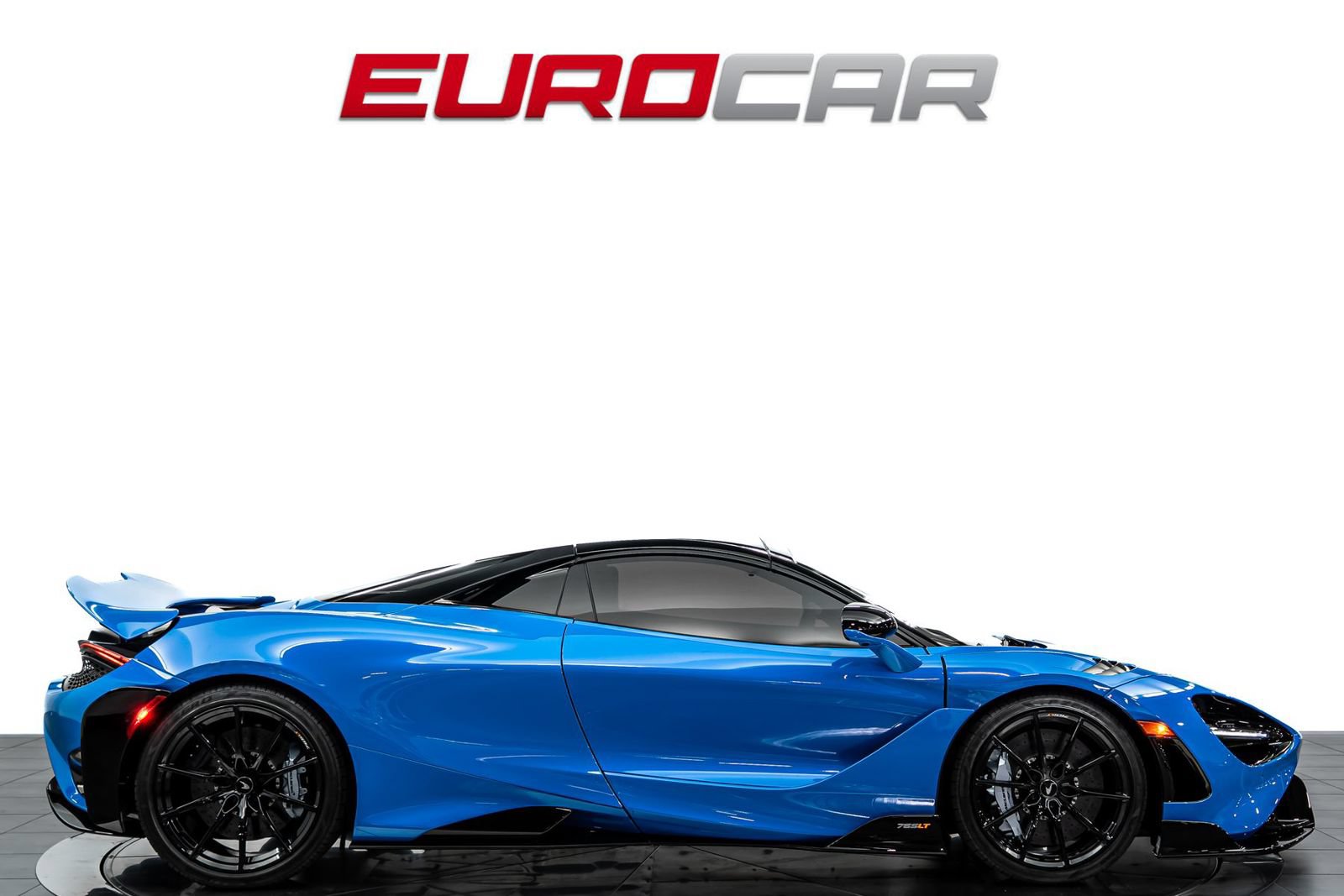 Used 2022 McLaren 765LT RWD image 7
