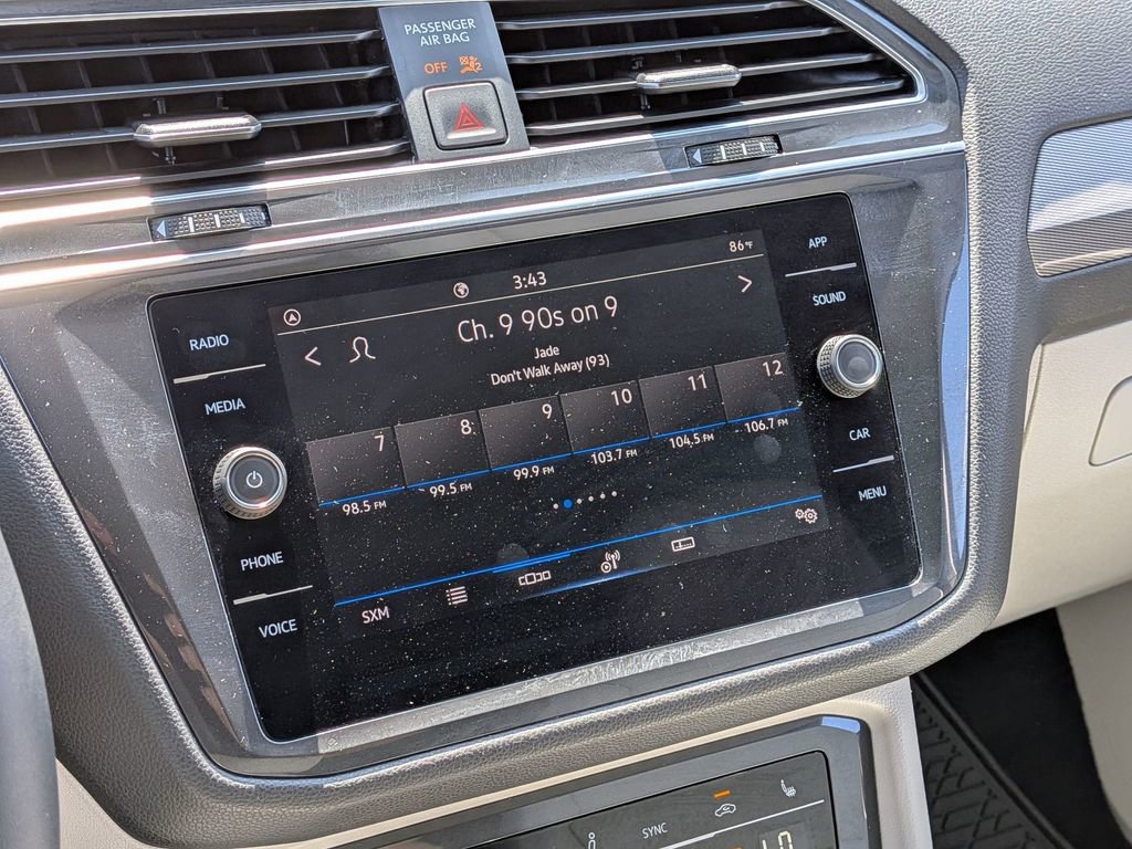 Used 2022 Volkswagen Tiguan SE FWD image 22