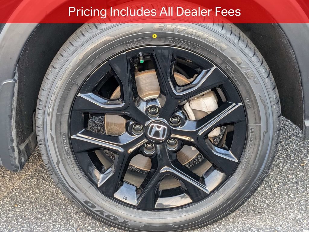 Used 2025 Honda HR-V Sport image 11