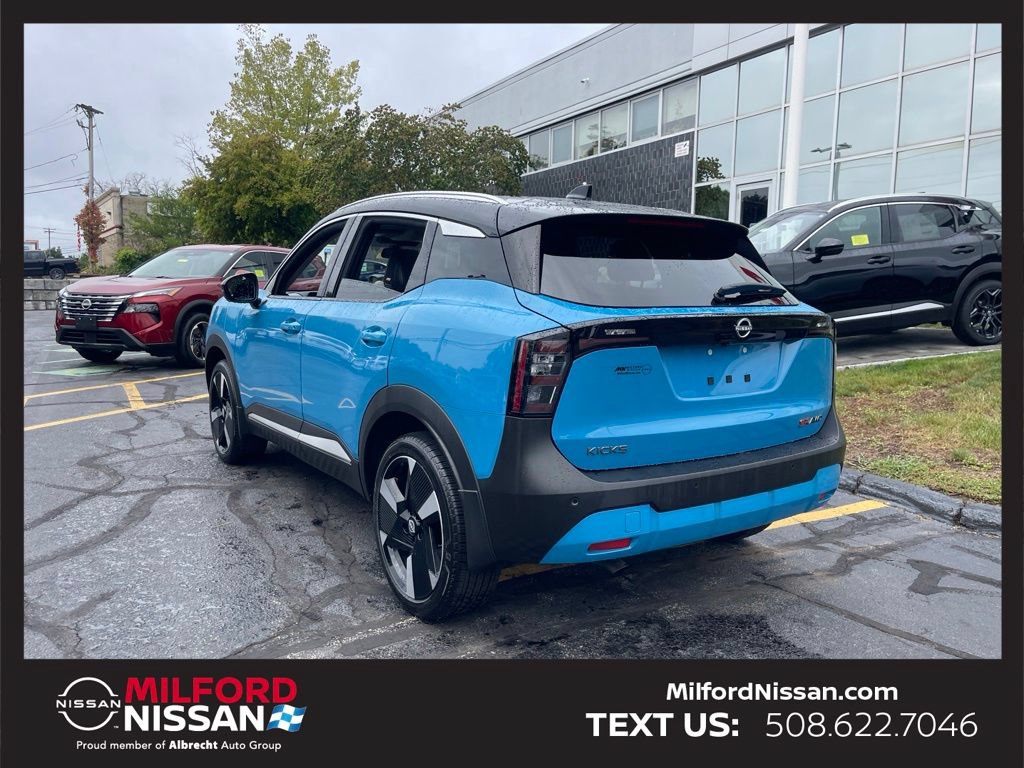 Certified 2025 Nissan Kicks SR w/ SR Premium Package AWD/4WD image 3