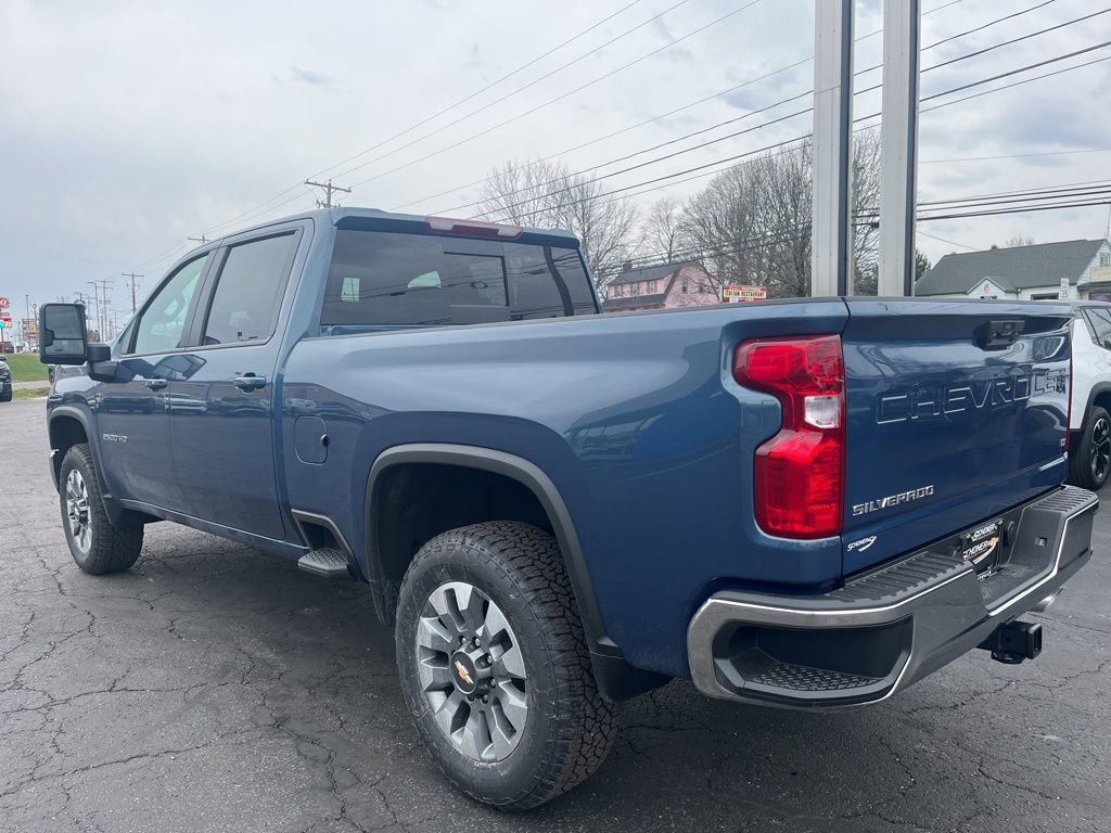 New 2026 Chevrolet Silverado 2500 LT image 3
