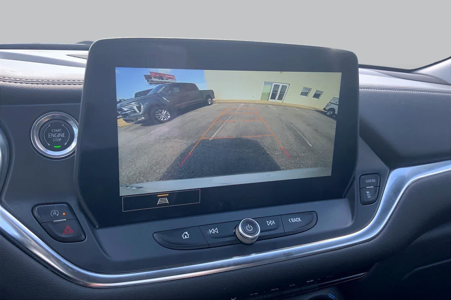Used 2023 Chevrolet Blazer LT FWD image 26