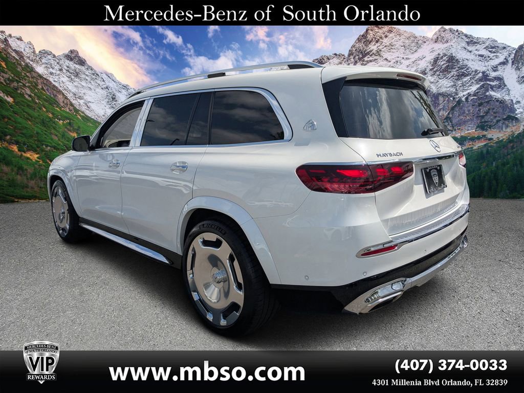 Used 2025 Mercedes-Benz Maybach GLS 600 4MATIC image 19