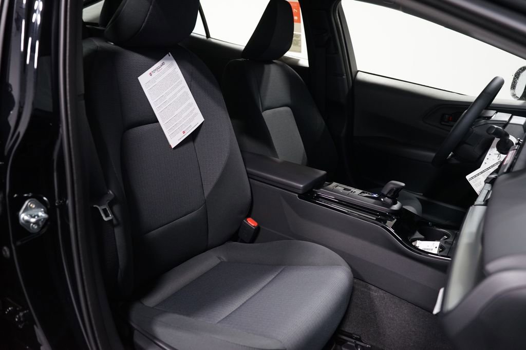 New 2026 Toyota Prius LE image 26