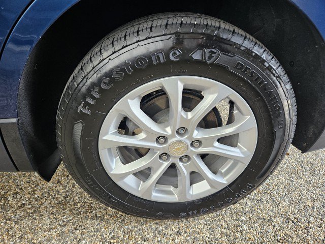 Used 2020 Chevrolet Equinox LT FWD image 32