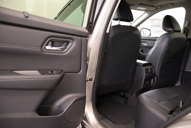 New 2026 Nissan Rogue SV w/ SV Premium Package image 7