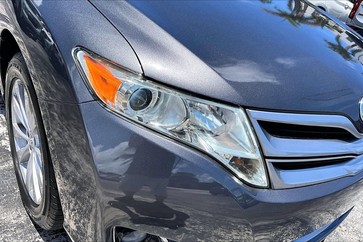 Used 2013 Toyota Venza LE FWD image 33