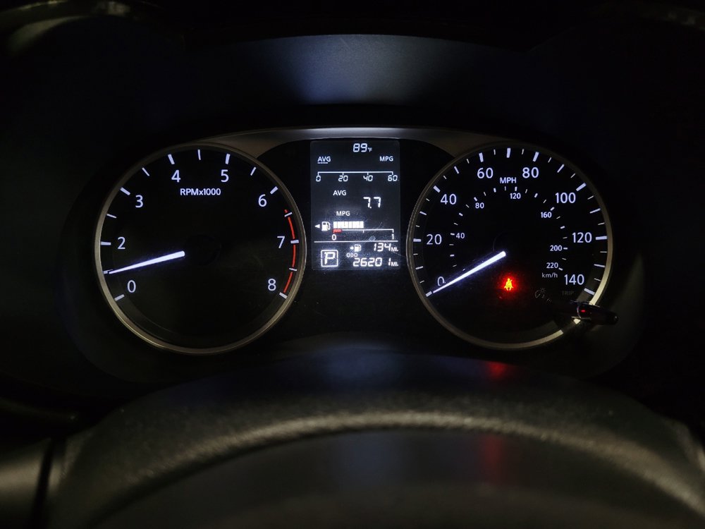 Used 2025 Nissan Versa S FWD image 23