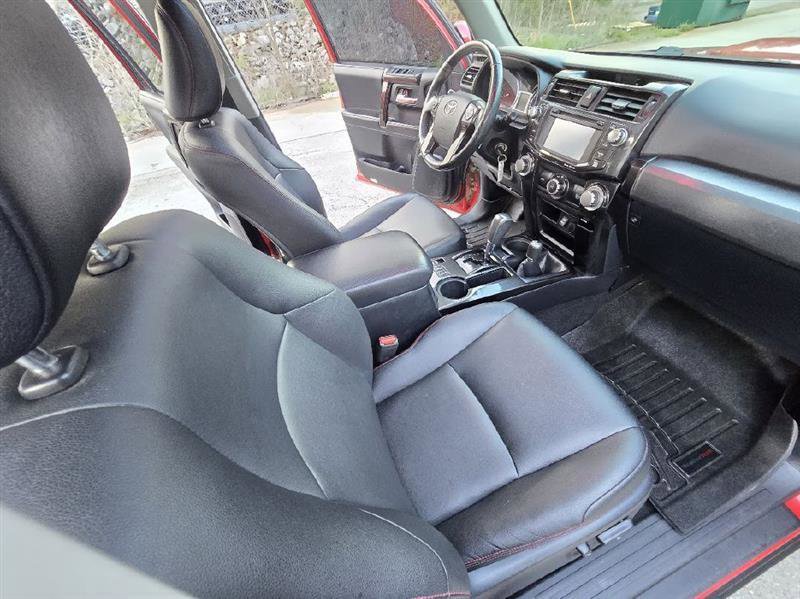 Used 2016 Toyota 4Runner Trail Premium AWD/4WD image 23