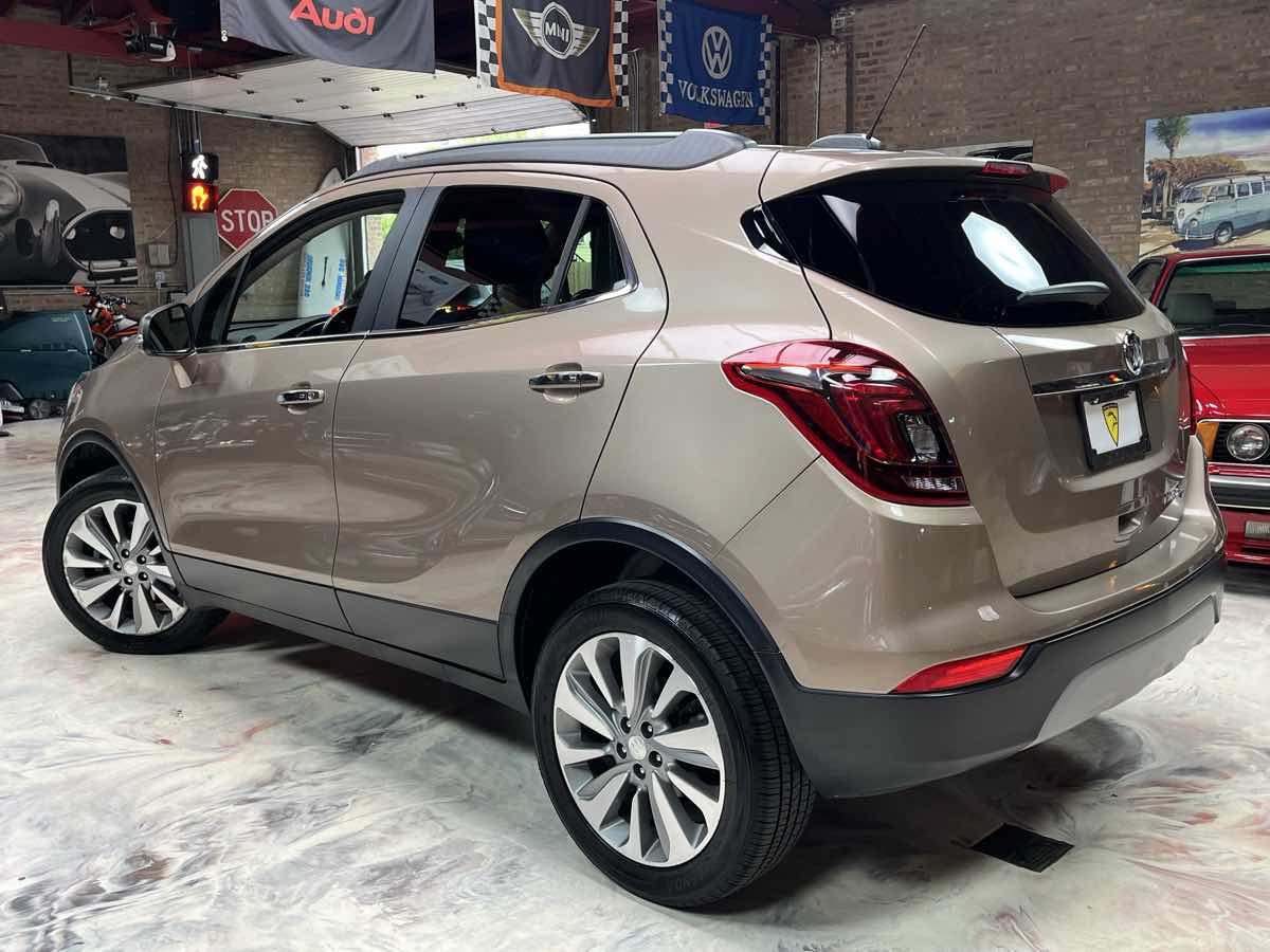 Used 2019 Buick Encore Preferred AWD/4WD image 5