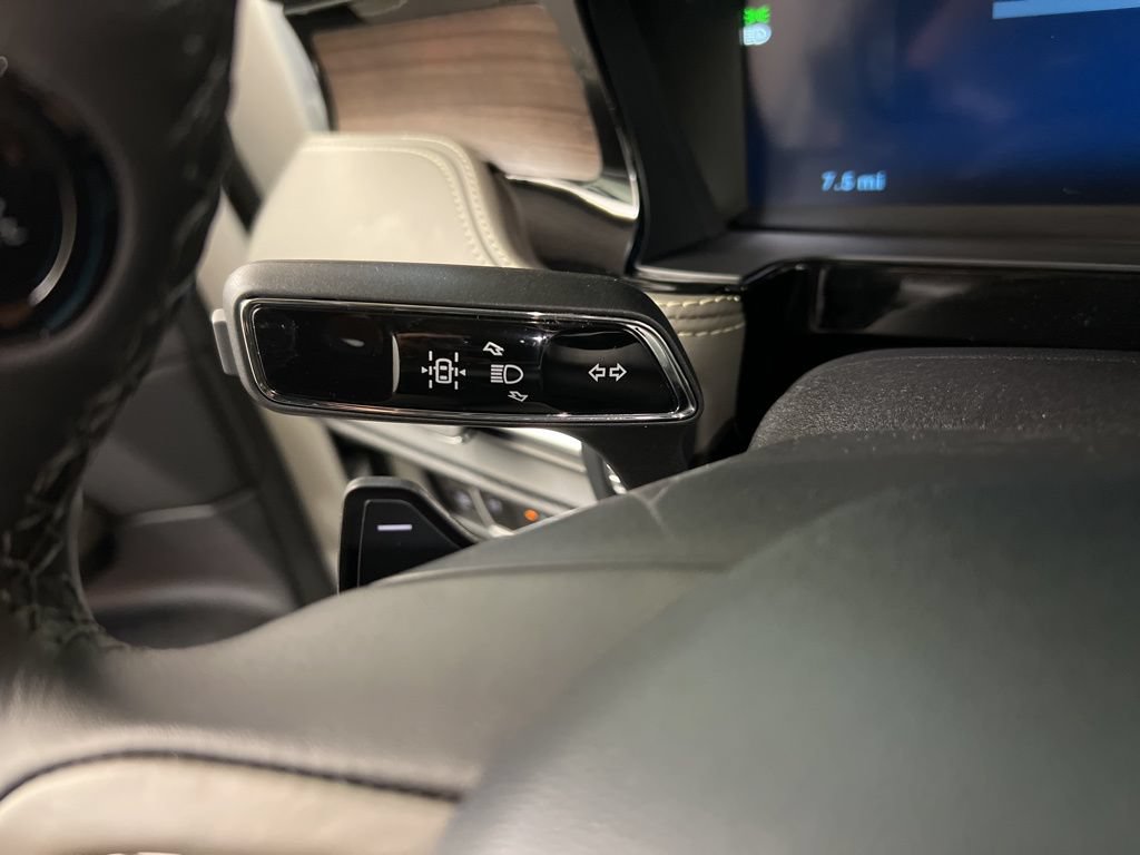 New 2025 Lincoln Corsair Grand Touring w/ Equipment Group 301A AWD/4WD image 20