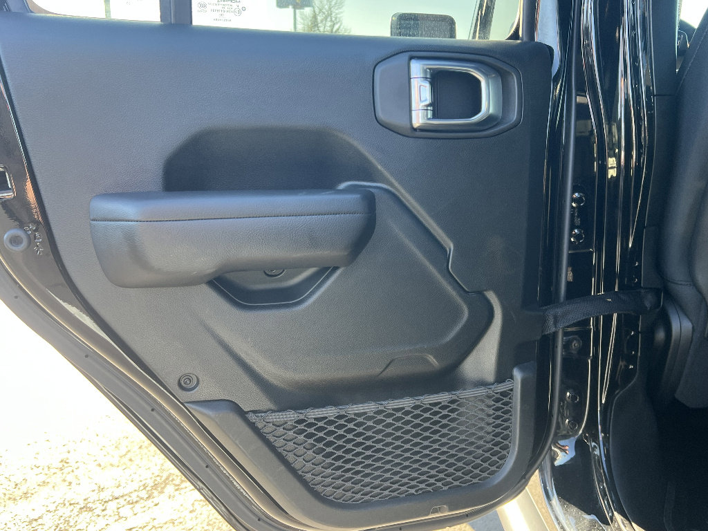 Used 2021 Jeep Gladiator Mojave image 33