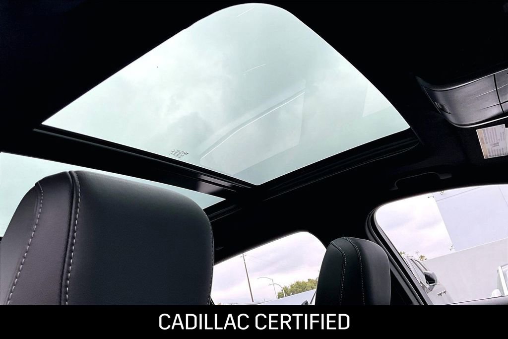 Used 2023 Cadillac XT4 Premium Luxury w/ Cold Weather Package image 13