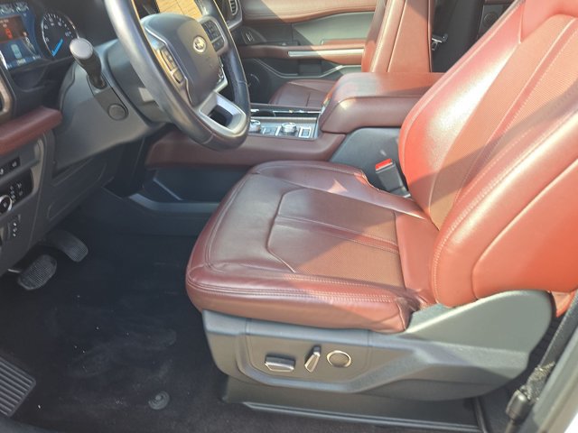 Used 2023 Ford Expedition Max Limited AWD/4WD image 16
