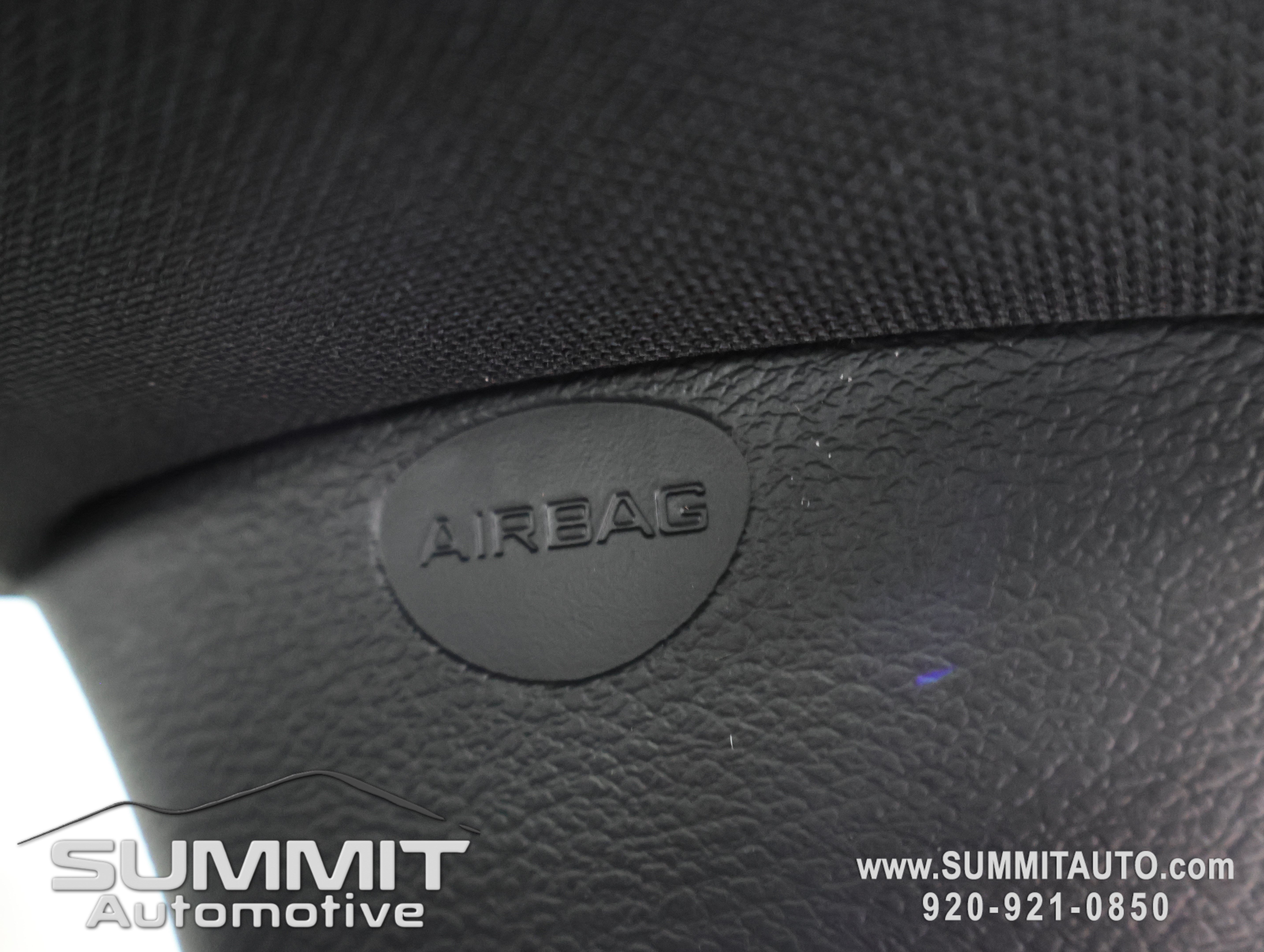New 2027 Chrysler Pacifica Limited AWD/4WD image 58